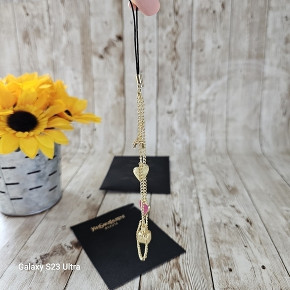 NEW Yves Saint Laurent YSL Mon Paris Limited Edition Cell Phone Accessory - Picture 8 of 8